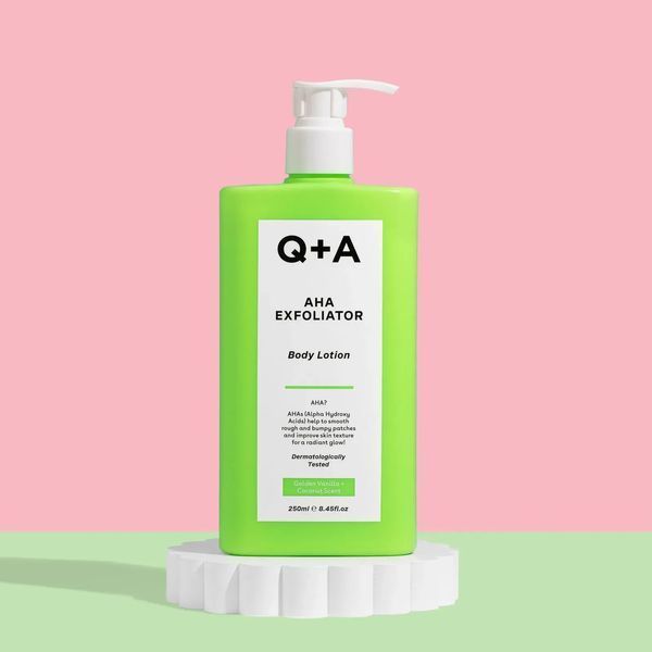 Лосьйон для тіла з AHA-кислотами Q+A AHA Body Lotion, 250 ml NC003863 фото