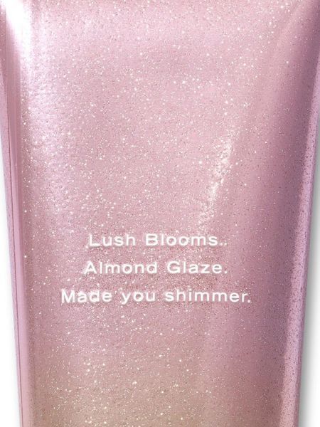 Лосьйон для тіла Fragrance Lotion Velvet Petals Shimmer Victoria&rsquo;s Secret 236мл NC001305 фото