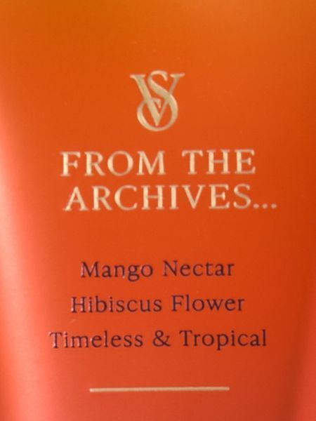 Лосьйон для тіла Victoria's Secret Fragrance Lotion Mango Temptation, 236 ml NC004187 фото
