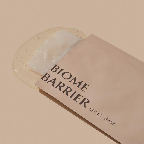 Зволожувальна тканинна маска UIQ Biome Barrier&trade; Sheet Mask 26 ml NC003042 фото