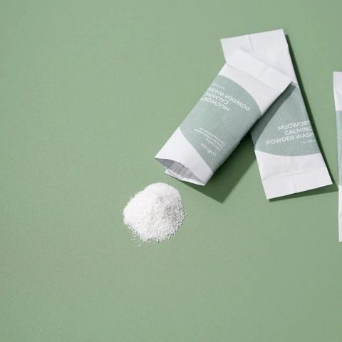 Пудра ензимна з екстрактом полину Isntree Mugwort Calming Powder Wash 1 г NC001390 фото