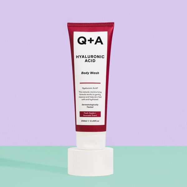 Очищуючий гель для тіла з гіалуроновою кислотою Q+A Hyaluronic Acid Body Wash, 250 ml NC001486 фото