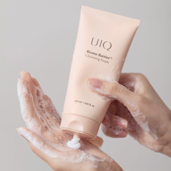Пінка для умивання UIQ Biome Barrier&trade; Cleansing Foam, 120 мл NC002830 фото