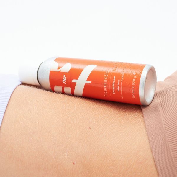 Мус для гоління з екстрактом моркви та олією ши Fler Foamtastic Amber Shave Mousse, 200 мл NC002958 фото