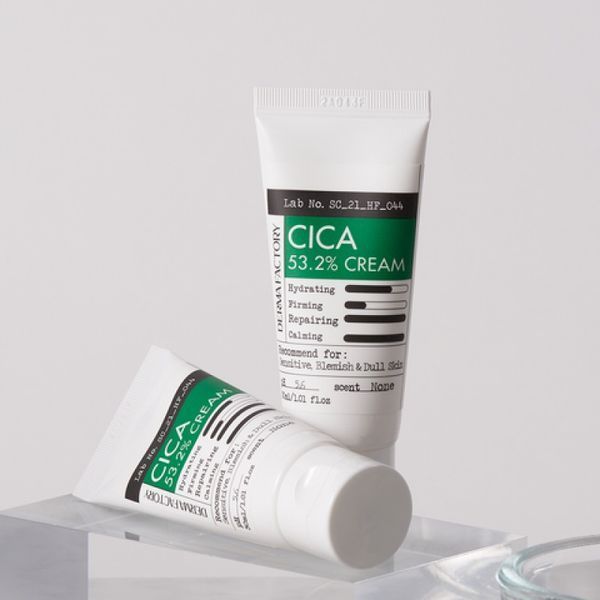 Заспокійливий, зволожуючий та відновлюючий крем Derma Factory Cica 53.2% Cream, 30 мл NC004193 фото