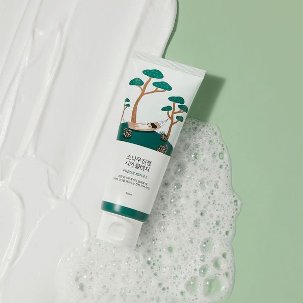 Очищувальна пінка з екстрактом голок сосни ROUND LAB Pine Calming Cica Cleanser, 150 мл NC001719 фото