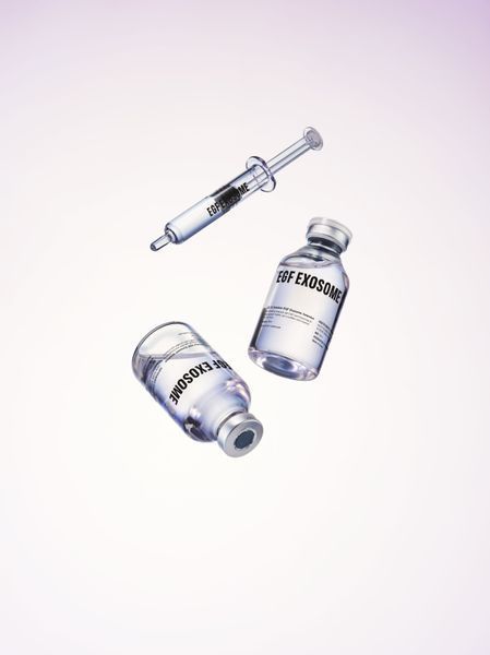 Ревіталізуюча ампула з екзосомами та EGF CU SKIN Dr. Solution EGF Exosome Ampoule, 38 мл NC004863 фото