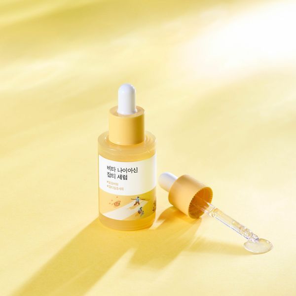 Освітлювальна сироватка з вітаміном C та ніацинамідом ROUND LAB Vita Niacinamide Dark Spot Serum, 30 ml NC002584 фото