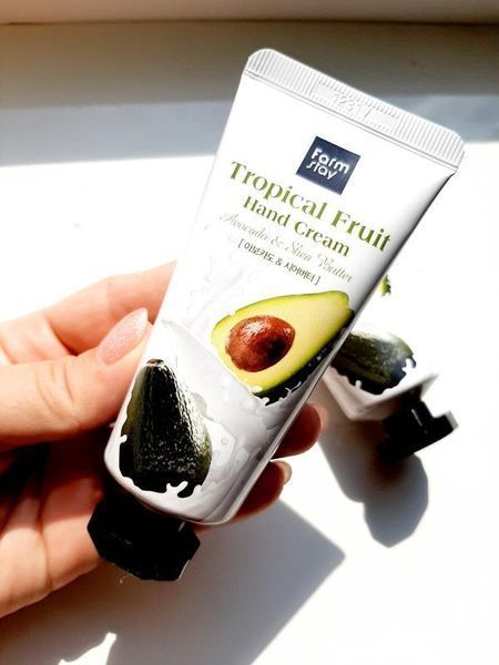 Крем для рук з авокадо і олією ши Farmstay Tropical Fruit Hand Cream Avocado 50 ml NC000360 фото