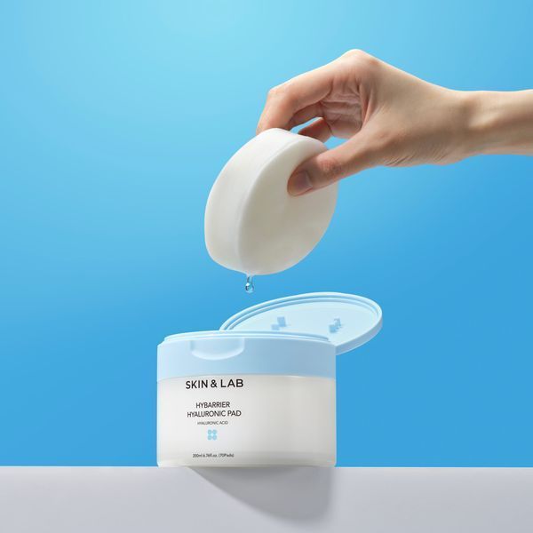 Зволожувальні педи з гіалуроновою кислотою SKIN&LAB Hybarrier Hyaluronic Pad, 70 шт NC003929 фото