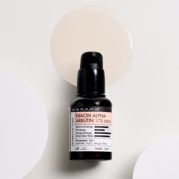 Інтенсивна сироватка для освітлення пігментації Derma Factory Niacin Alfa &ndash; Arbutin 17% Serum, 30 мл NC004200 фото
