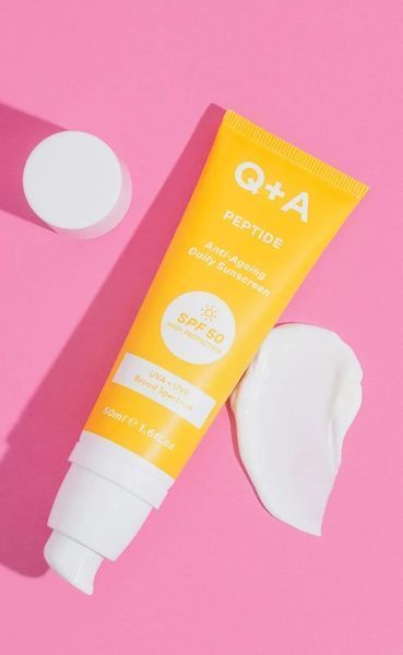 Антивіковий сонцезахисний крем для обличчя Q+A Peptide Anti-Ageing Daily Sunscreen, 50 мл NC002372 фото