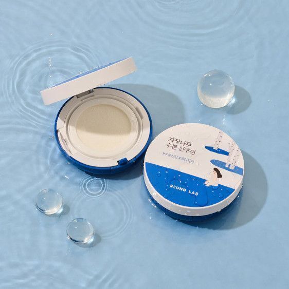Cонцезахисний кушон з березовим соком ROUND LAB Birch Juice Moisturizing Sun Cushion, 15 г NC000474 фото