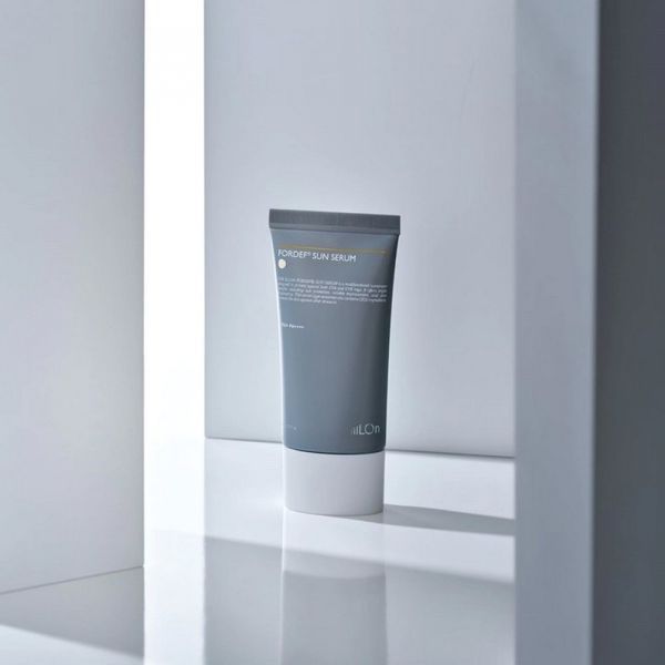 Відновлююча бар&rsquo;єрна сонцезахисна сироватка The iLLON FORDEF SUN Serum SPF 50+ PA++++, 60 мл NC003787 фото