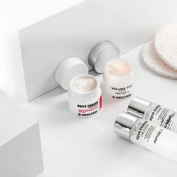 Набір міні-засобів з пептидами Medi-Peel Peptide Skincare Trial Kit (toner/30ml + emulsion/30ml + cr/10g + cr/10g) NC000367 фото