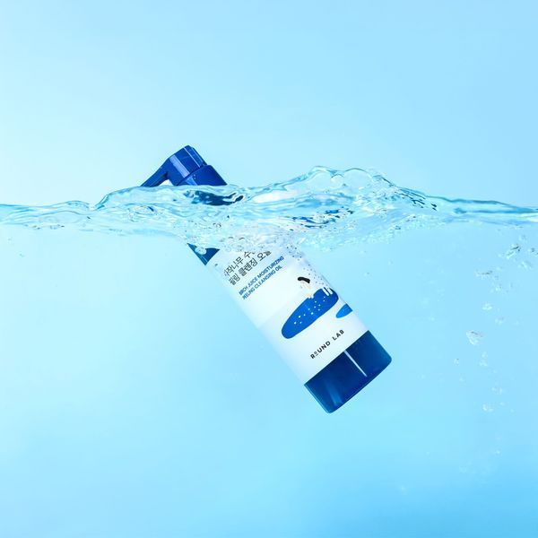 Гідрофільна олія з березовим соком ROUND LAB Birch Juice Moisturizing Peeling Cleansing Oil, 200 мл NC004373 фото