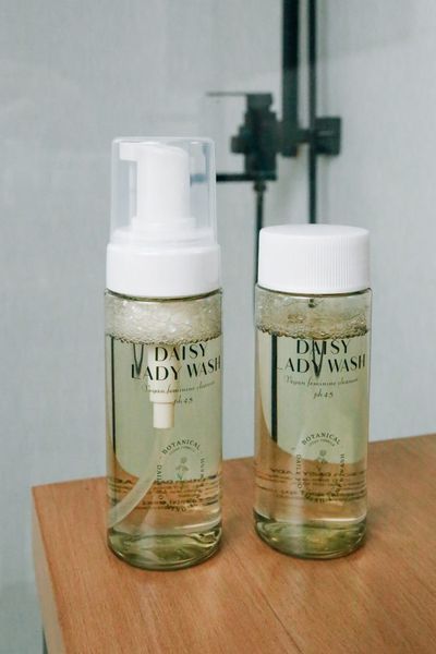 Веганська пінка для інтимної гігієни з запасним блоком Cuskin Dr.Solution Daisy Lady Wash, 150 мл + 150 мл NC002416 фото