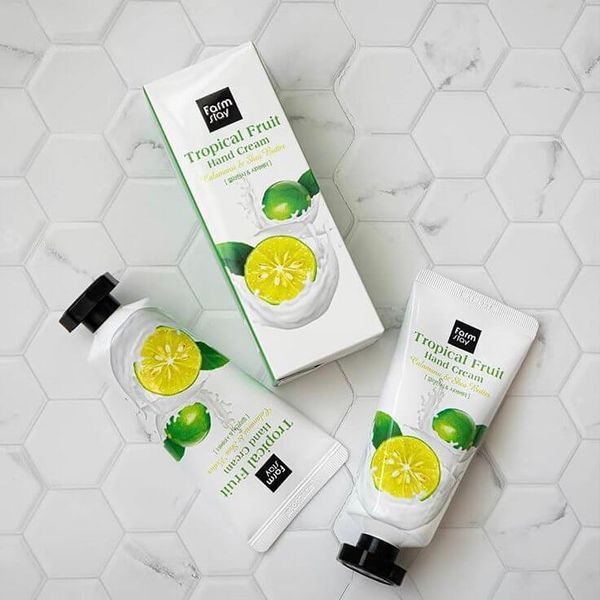 Крем для рук з олією ши і каламансі FarmStay Tropical Fruit Hand Calamansi & Shea Butter 50 ml NC000504 фото