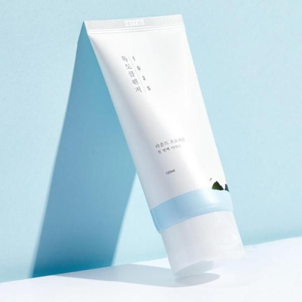 М`яка пінка для очищення шкіри ROUND LAB 1025 Dokdo Cleanser, 150 мл NC000450 фото