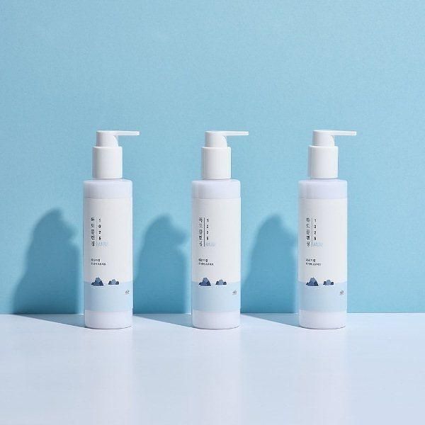 Очищуюче молочко з морською водою ROUND LAB 1025 Dokdo Cleansing Milk, 200 мл NC000451 фото