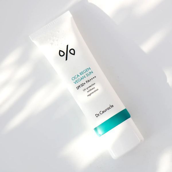 Сонцезахисний веганський крем з центелою азіатською Dr.Ceuracle Cica Regen Vegan Sun SPF50+/PA++++, 50 мл NC001159 фото