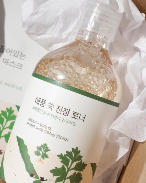 Заспокійливий тонер з морським полином ROUND LAB MUGWORT Calming Toner 300 ml NC000476 фото