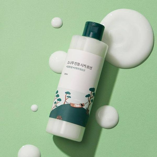 Заспокійливий крем-лосьйон з екстрактом голок сосни ROUND LAB Pine Calming Cica Lotion 250 ml NC001218 фото