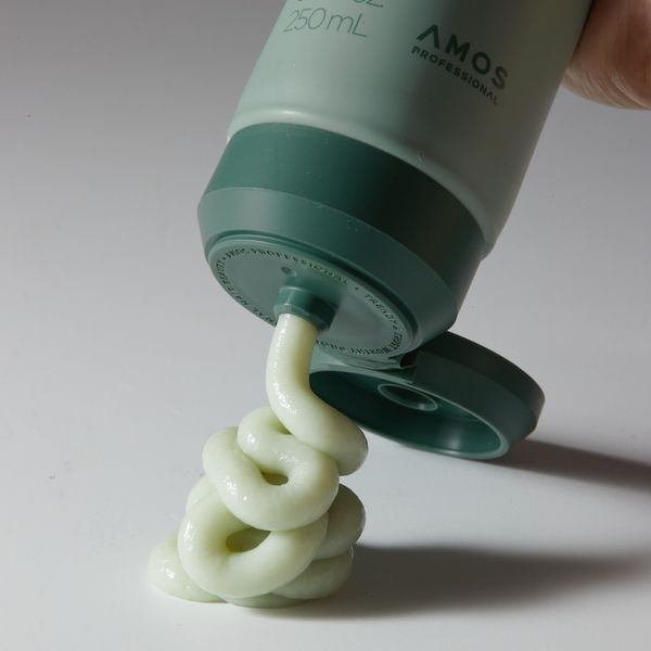 Зволожувальна маска для волосся AMOS Professional The Green Tea Moisturizing Pack, 250 мл NC004021 фото